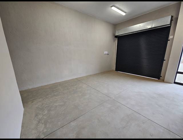 179M² WAREHOUSE TO LET IN MOREHILL
